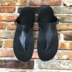 BLACK FITFLOPS SANDLES